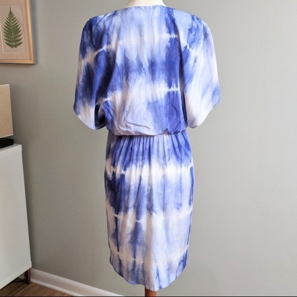 𝅺ALICE and Olivia tie dye dress - Picture 5 of 9